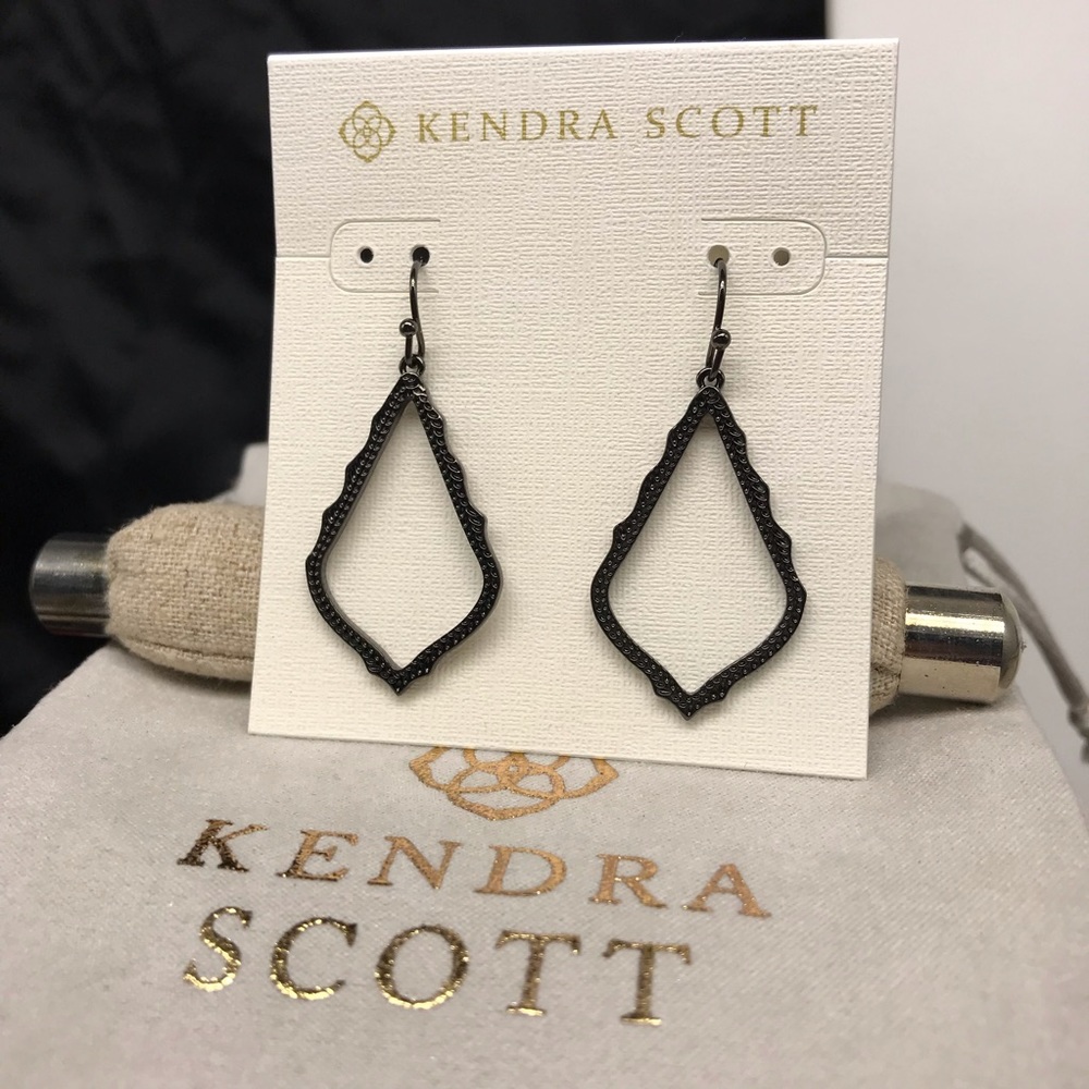 Kendra Scott Sophia Gun Metal color earrings